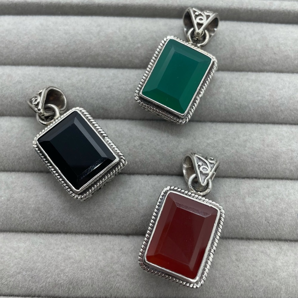 Sterling Silver black onyx or green onyx or carnelian pendant